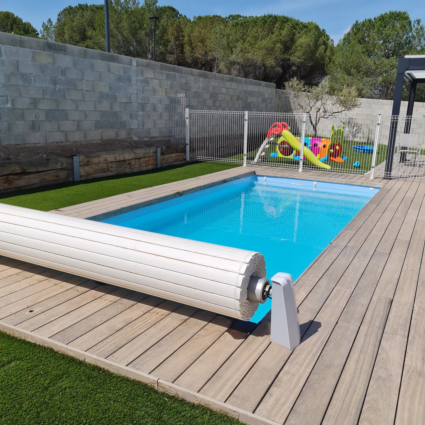 Installateur de pompe à chaleur piscine dans les Bouches-du-Rhône Installateur de pompe à chaleur piscine dans les Bouches-du-Rhône